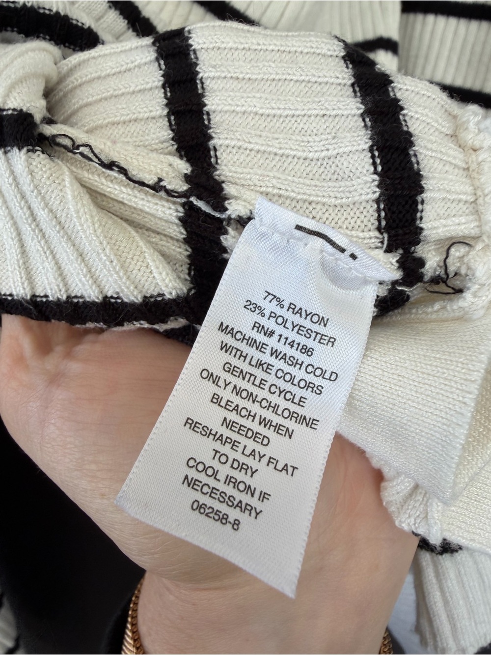 Liz Claiborne White and Black Striped Crewneck Sweater - Picture 6 of 6